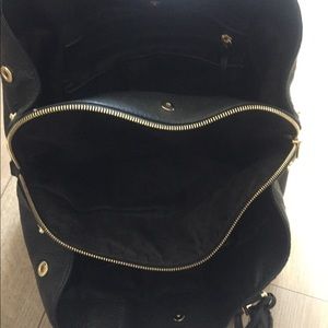 Michael Kors Bedford Belted Shoulder Tote in Black